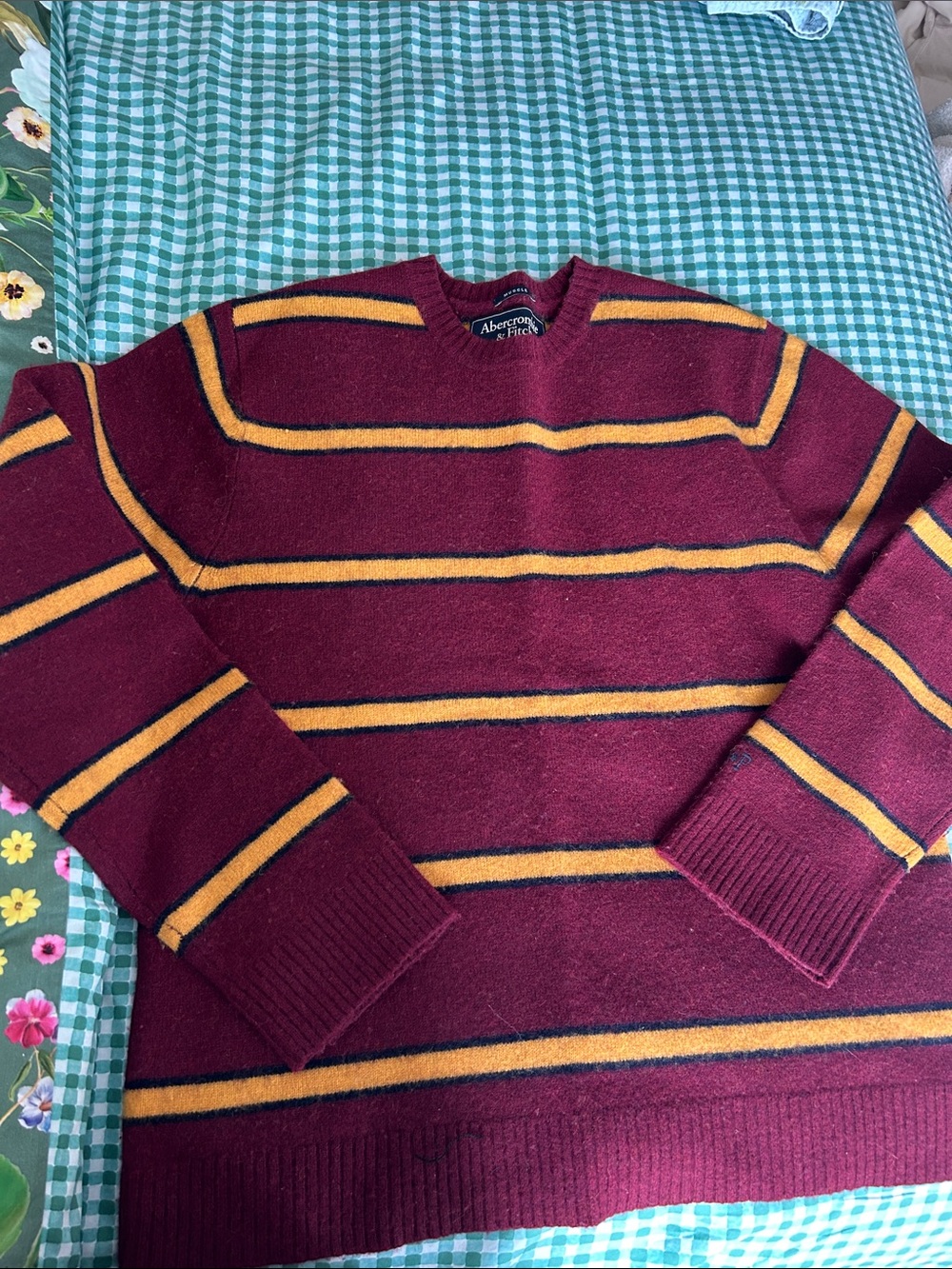 Abercrombie & Fitch Burgundy Crewneck Sweater with Gold Stripes